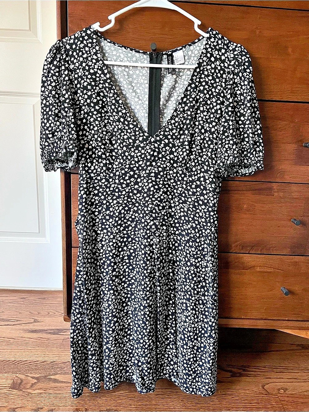 H&M Floral Midi Dress Small with Puff Sleeves